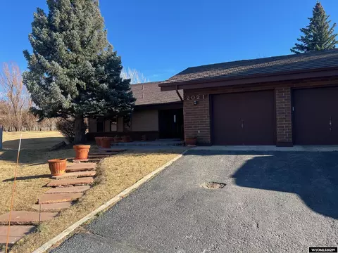 2021 Rustic Pl, Casper, WY 82609 photo 1
