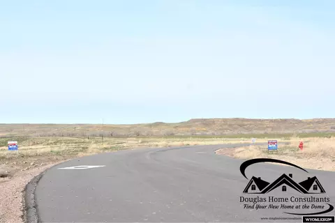 227 Jon St, Glenrock, WY 82637