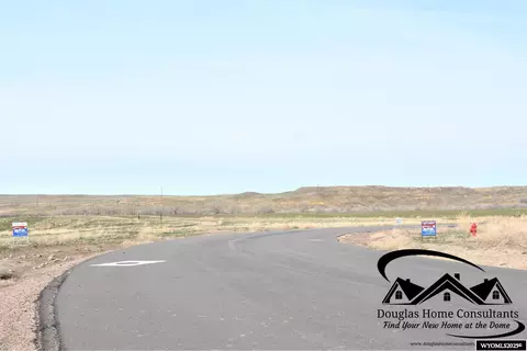 227 Jon St, Glenrock, WY 82637
