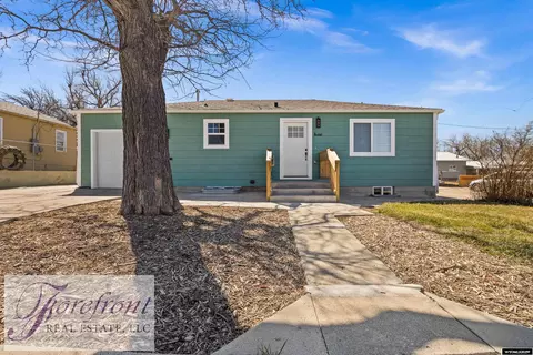1427 E 12th St, Casper, WY 82601 photo 1