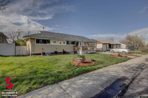 3140 E 8th St, Casper, WY 82609 photo 1