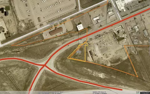 2350 W Spruce St, Rawlins, WY 82301