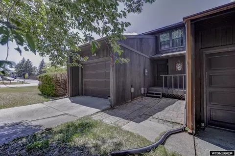 1906 E 21st St, Casper, WY 82609