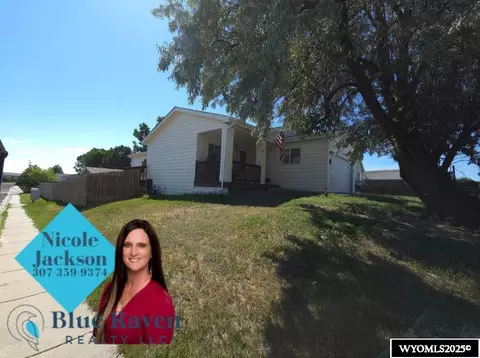 139 Bear River Ave, Cheyenne, WY 82007