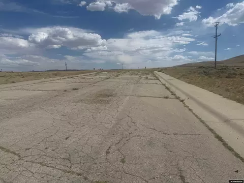 4 1st Street, Rawlins, WY 82301