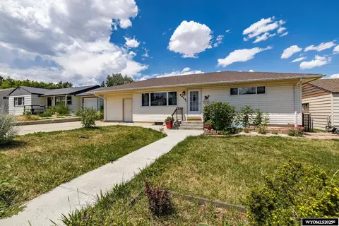 2908 E 12th St, Casper, WY 82609 photo 1