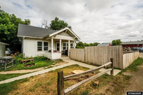332 N Lobban Ave, Buffalo, WY 82834