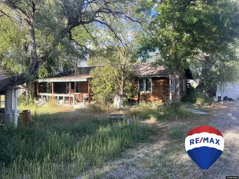 392 Paradise Vly, Riverton, WY 82501