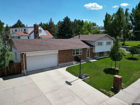 3891 Brookview Dr, Casper, WY 82604 photo 1