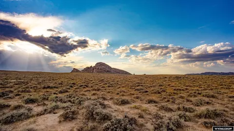 1 Rocky Gap Rd, Leo, WY 82327