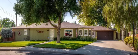 321 N 14 St, Worland, WY 82401