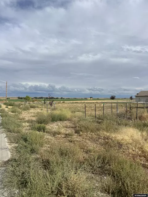 731 N 34th St, Worland, WY 82401