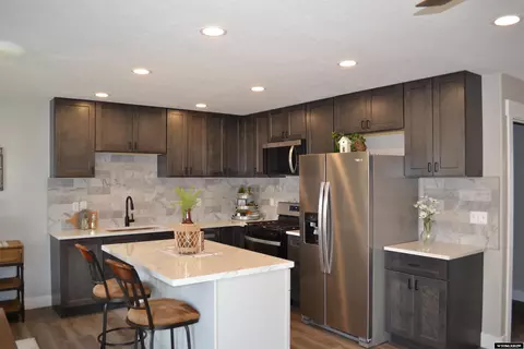 219 E St N, Lyman, WY 82937