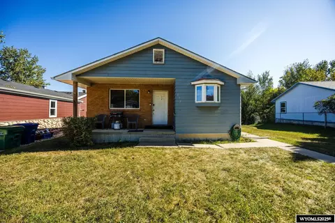 1673 N Heights Ave, Sheridan, WY 82801