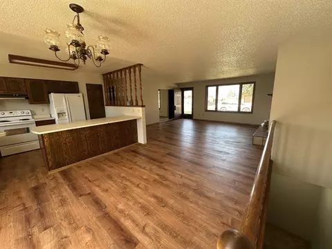 921 E 22nd Ave, Torrington, WY 82240