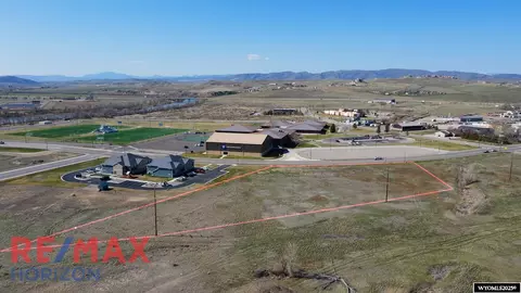 W Richards Street, Douglas, WY 82633