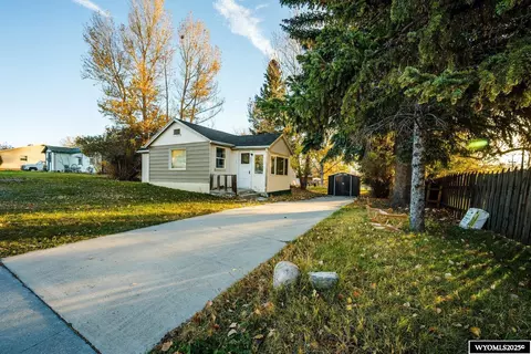 847 N Desmet Ave, Buffalo, WY 82834