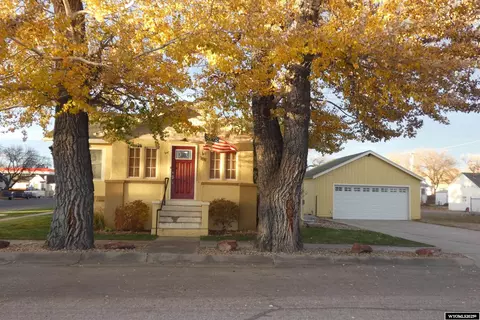 189 W Sunrise St, Guernsey, WY 82214