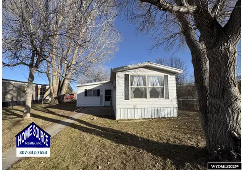 980 Riverview Dr, Lander, WY 82520