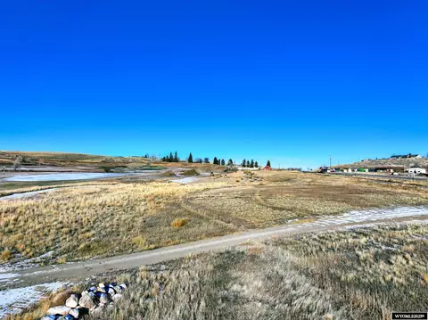 E Main, Lander, WY 82520 photo 7