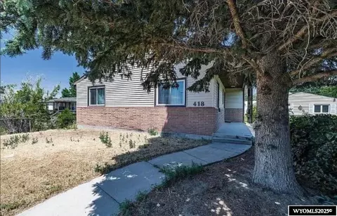 418 Morgan Ave, Mills, WY 82601