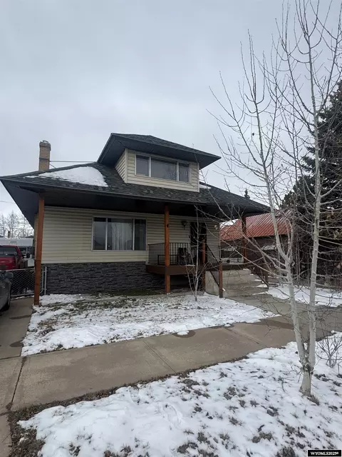 425 Main St, Evanston, WY 82930
