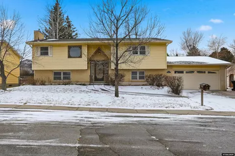 3521 E 18th, Casper, WY 82609