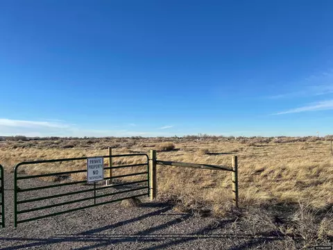 598 N Robertson Rd, Casper, WY 82604