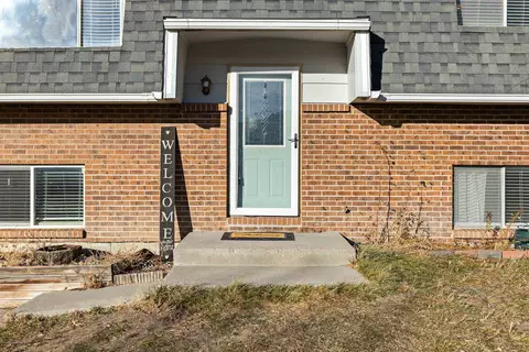 2230 E 16th St, Casper, WY 82609