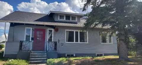 222 E Maple St, Rawlins, WY 82301