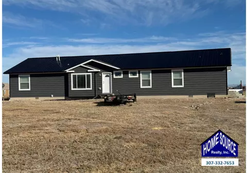 34 Blackfoot Ave, Riverton, WY 82501