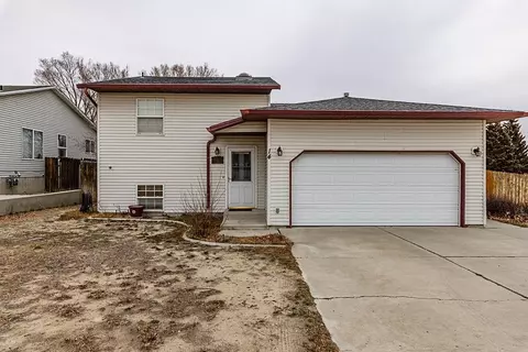 14 Morning Glory, Rock Springs, WY 82901