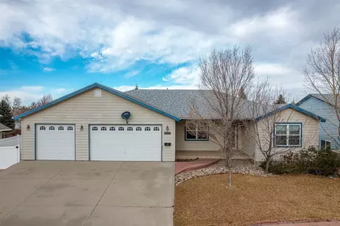 3504 E 8th St, Casper, WY 82609 photo 1