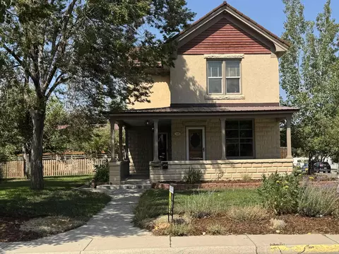 108 Canyon St, Lander, WY 82520