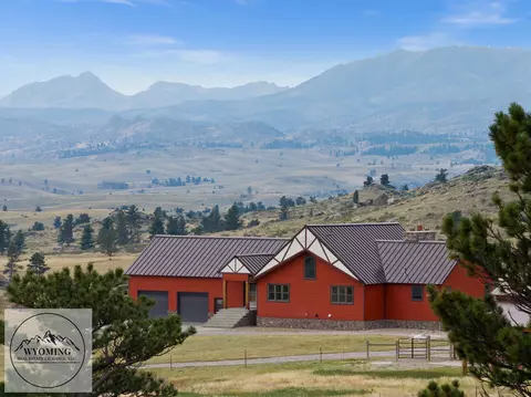 32 Vista Grande Way, Wheatland, WY 82201