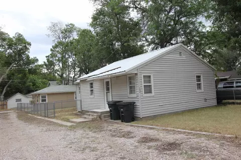 730 S 3rd, Glenrock, WY 82637