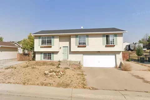 209 E Tonk St, Gillette, WY 82718