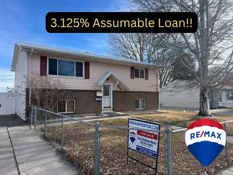 917 Eastview Dr, Riverton, WY 82501