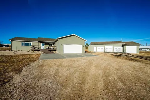 82 Airport Rd, Buffalo, WY 82834