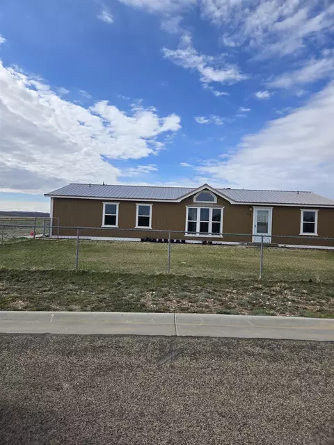 712 E First St, Marbleton, WY 83113