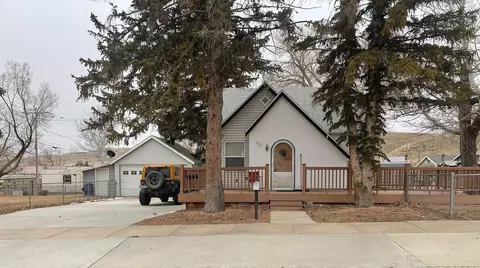 1120 W Maple St, Rawlins, WY 82301