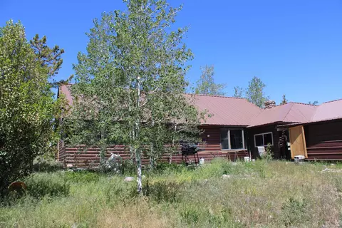 70 Blue Heron Way, Robertson, WY 82944