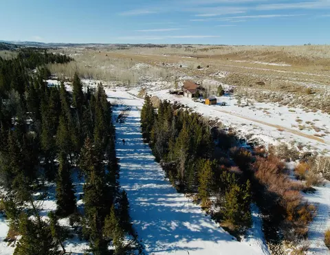 70 Blue Heron Way, Robertson, WY 82944