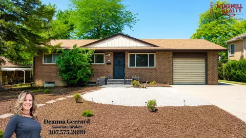 3072 Alta Vista Rd, Torrington, WY 82240