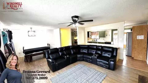 3072 Alta Vista Rd, Torrington, WY 82240