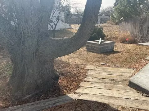 418 E Hamilton St, Morrill, NE 69358