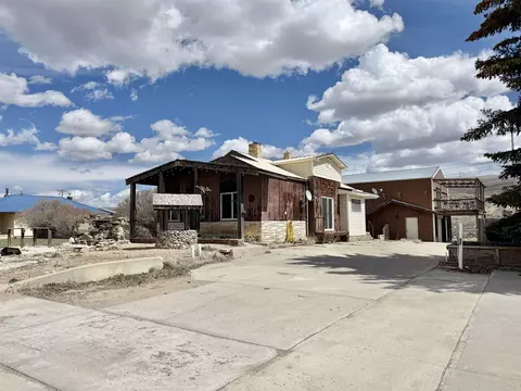 1404 Central Ave, Kemmerer, WY 83101