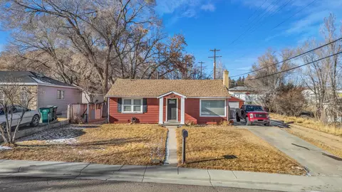 308 Bramwell St, Green River, WY 82935
