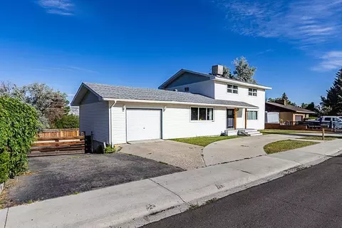 230 Jade St, Rock Springs, WY 82901