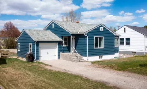 811 Howell Ave, Worland, WY 82401